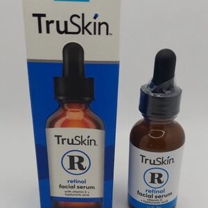 Skin Retinol Serum Brown and Black